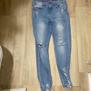 GOGO denim blue skinny ripped jeans!